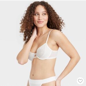 Auden White Women's Bra underwire unlined mesh